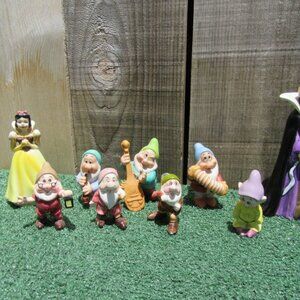 Vintage Disney Snow White And The Seven Dwarfs Evil Queen Figures Japan Set